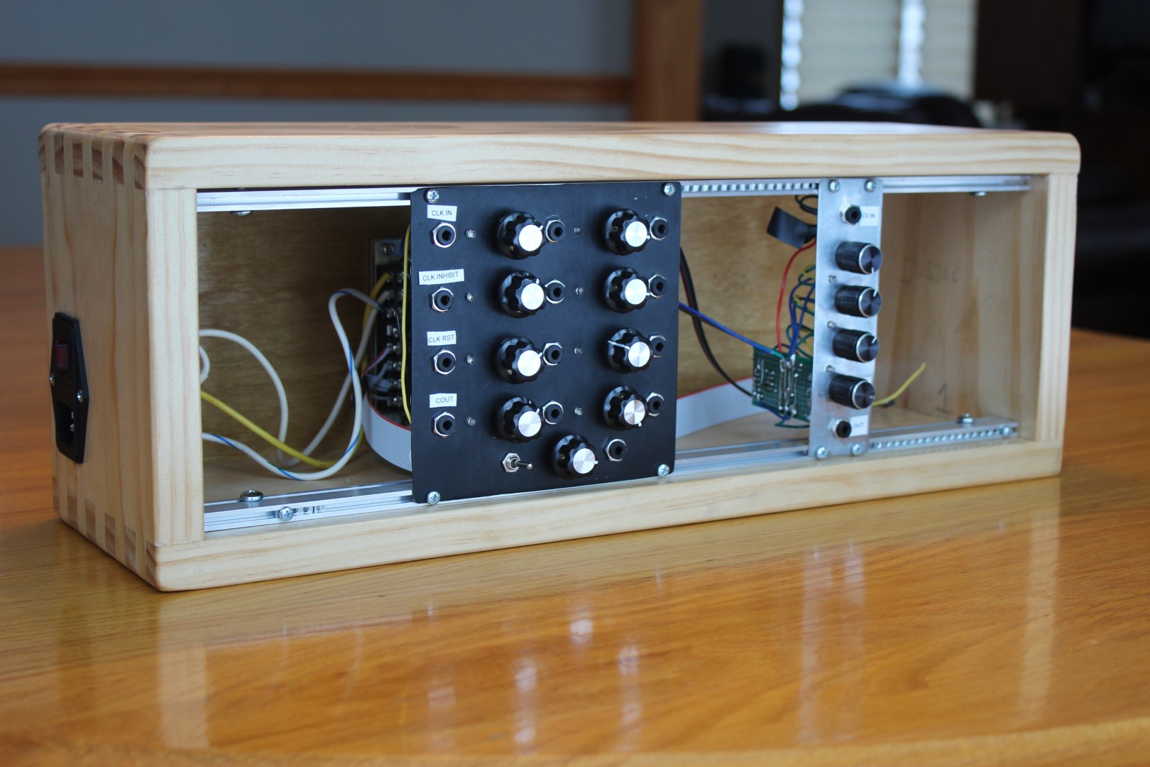 Front view of a 3U eurorack case